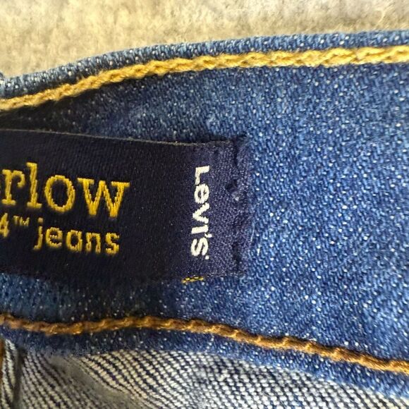 Levi's 524 Women's Size 30 Too Superlow 524 Cut Off Denim Jean Shorts - Picture 3 of 9